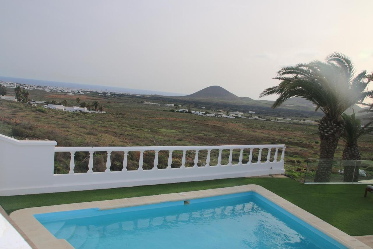 Villa Dario En Nazaret Exterior photo